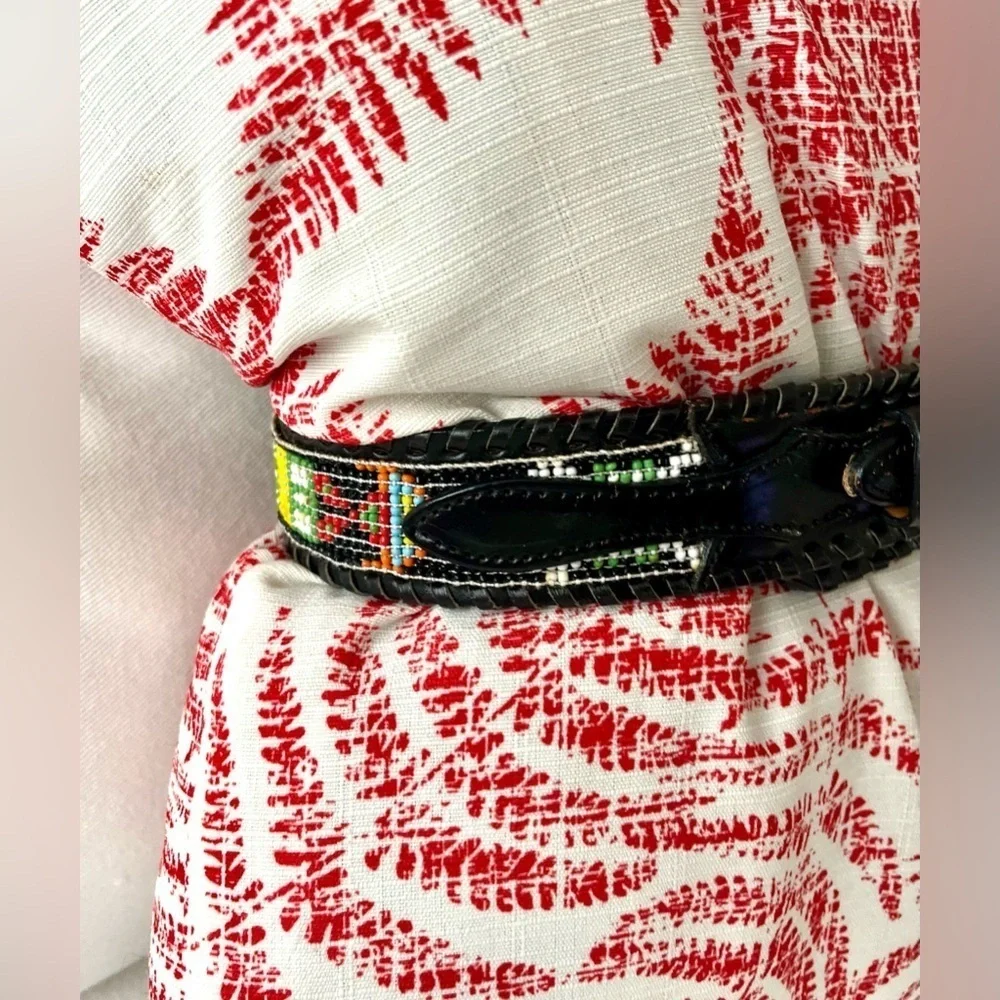 Vintage Belt Leather Beaded Native American Black MultiColor Size Small Navajo